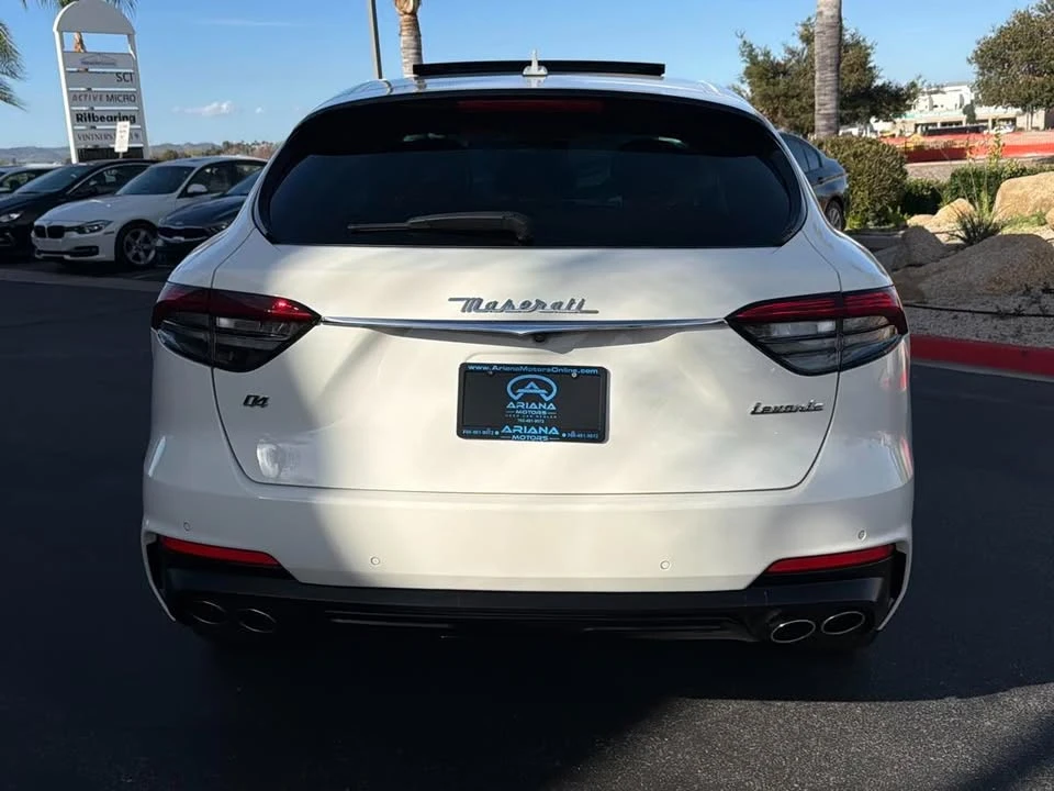 2021 Maserati Levante - Image 5 of 20