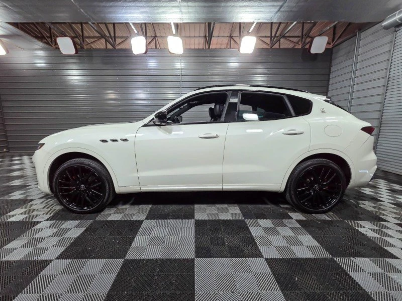 2021 Maserati Levante - Image 3 of 20