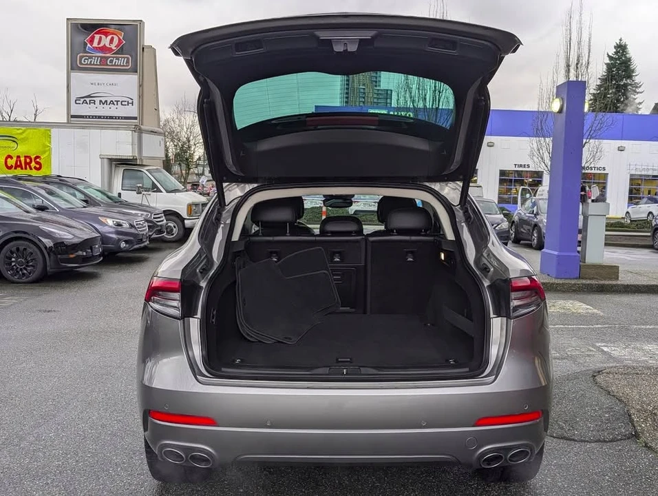 2021 Maserati Levante - Image 14 of 20