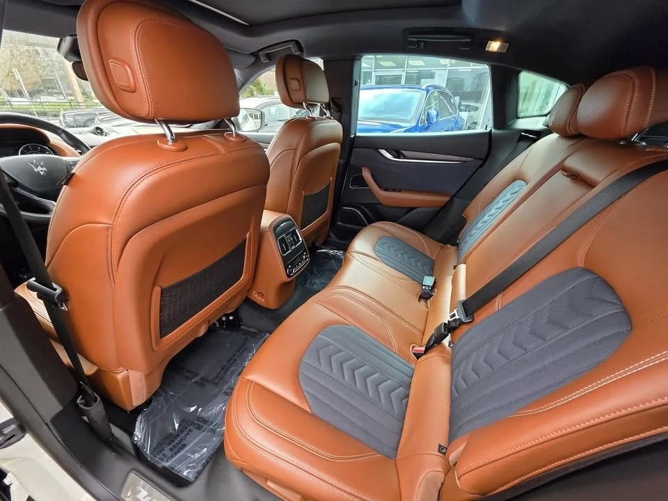 2021 Maserati Levante - Image 11 of 11