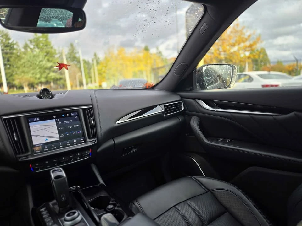 2021 Maserati Levante - Image 10 of 12