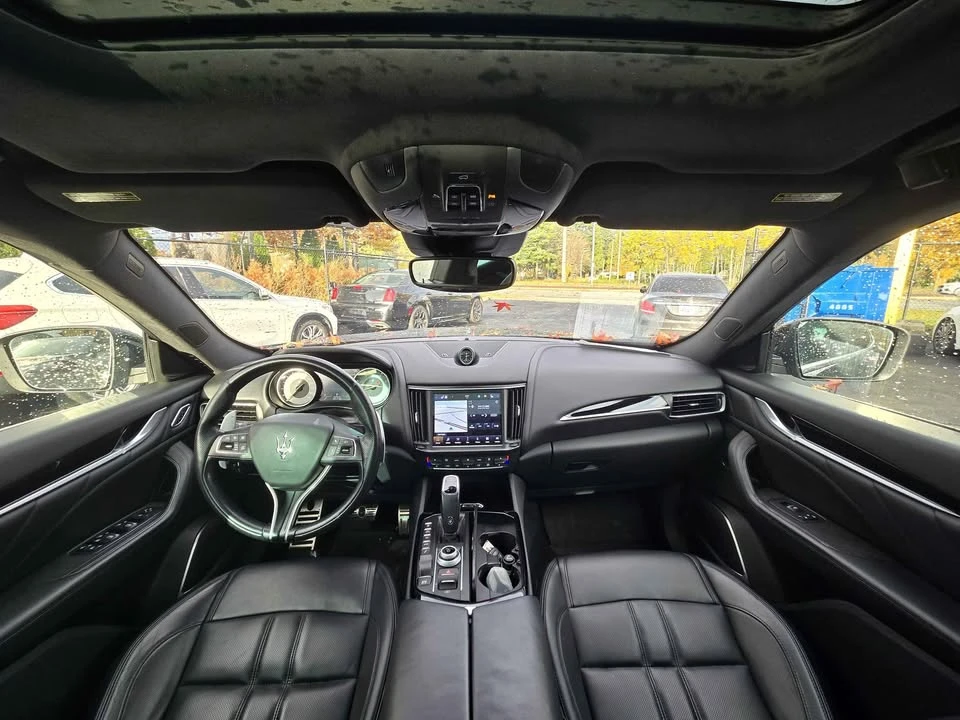 2021 Maserati Levante - Image 6 of 12