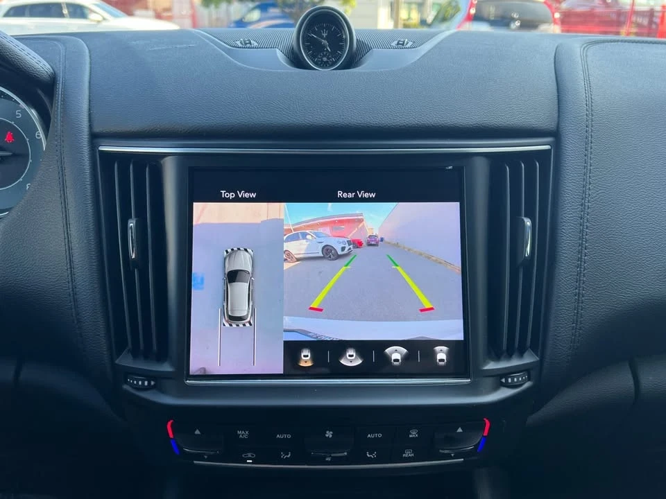 2021 Maserati Levante - Image 15 of 20