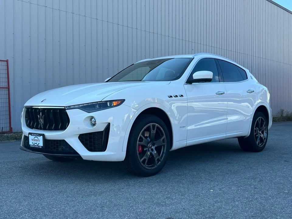 2021 Maserati Levante - Image 2 of 20