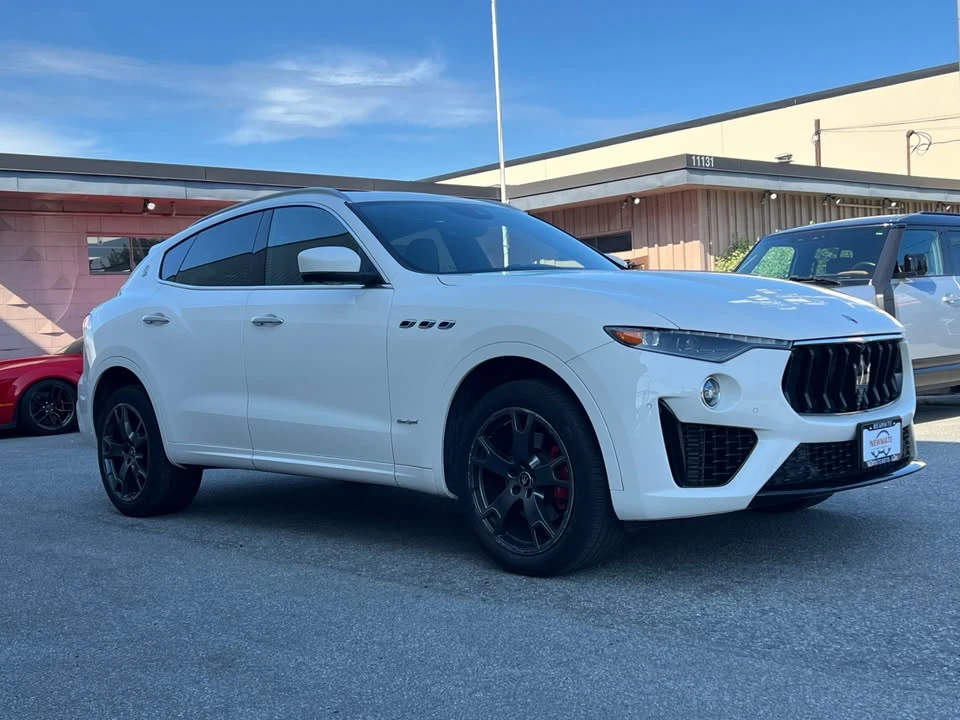2021 Maserati Levante - Image 3 of 20