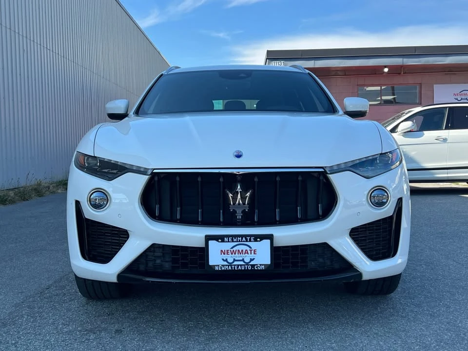 2021 Maserati Levante - Image 2 of 20