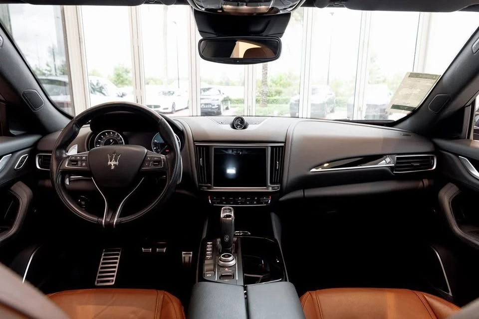 2021 Maserati Levante - Image 19 of 20