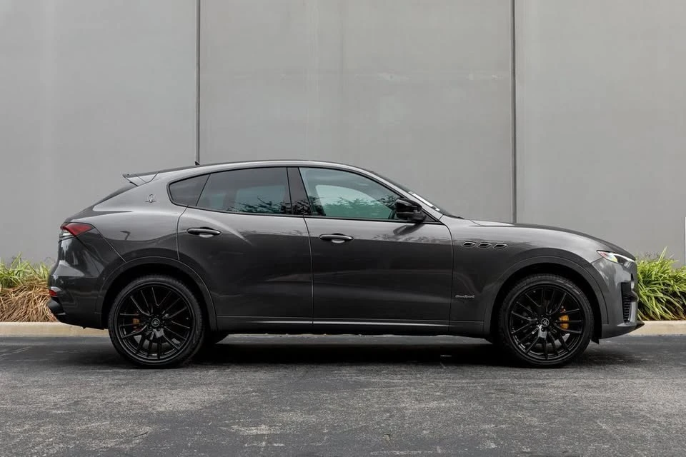 2021 Maserati Levante - Image 6 of 20