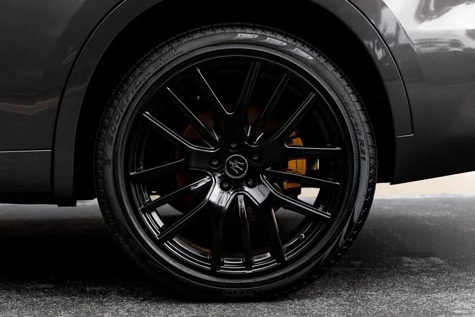 2021 Maserati Levante - Image 10 of 20