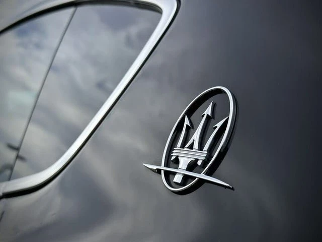 2021 Maserati Levante - Image 5 of 18