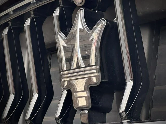 2021 Maserati Levante - Image 10 of 18