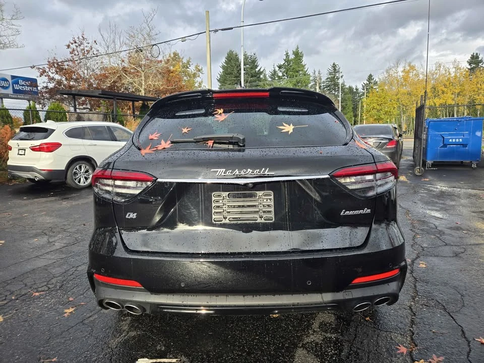 2021 Maserati Levante - Image 10 of 10