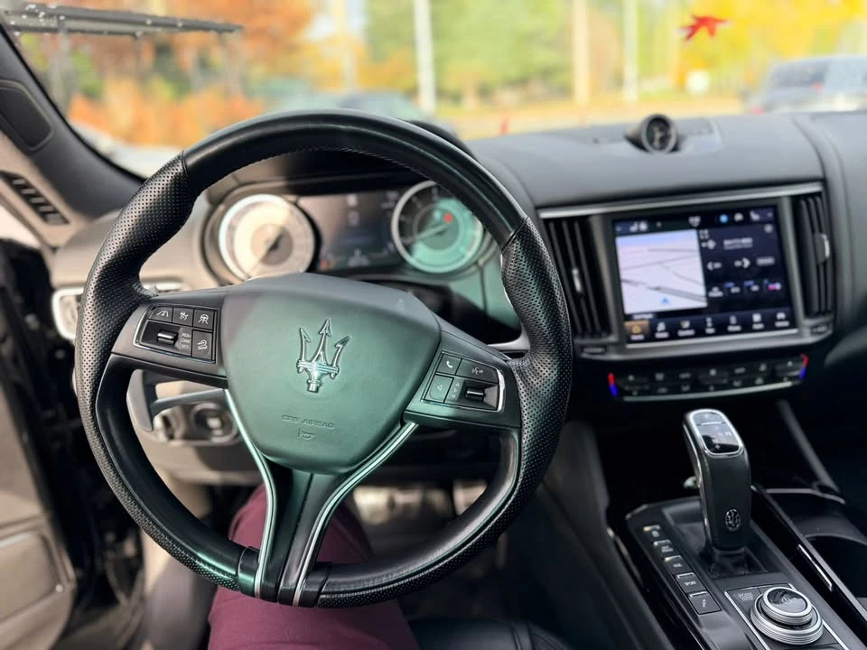 2021 Maserati Levante - Image 7 of 9