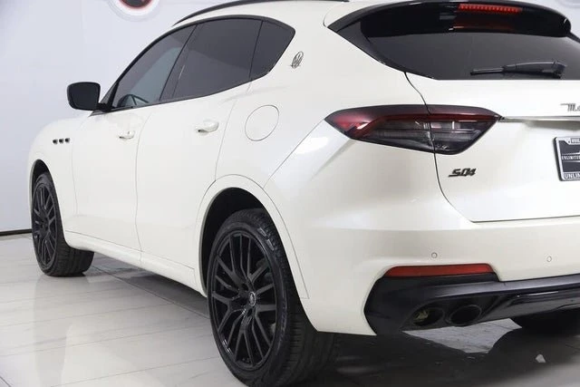 2021 Maserati Levante - Image 9 of 14