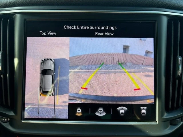 2021 Maserati Levante - Image 17 of 20