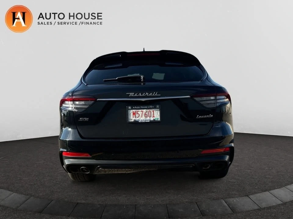2021 Maserati Levante - Image 4 of 20