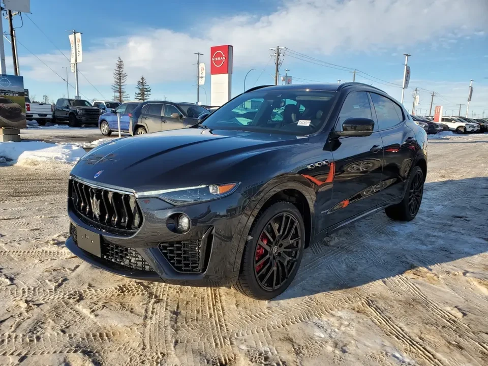 2021 Maserati Levante - Image 2 of 16