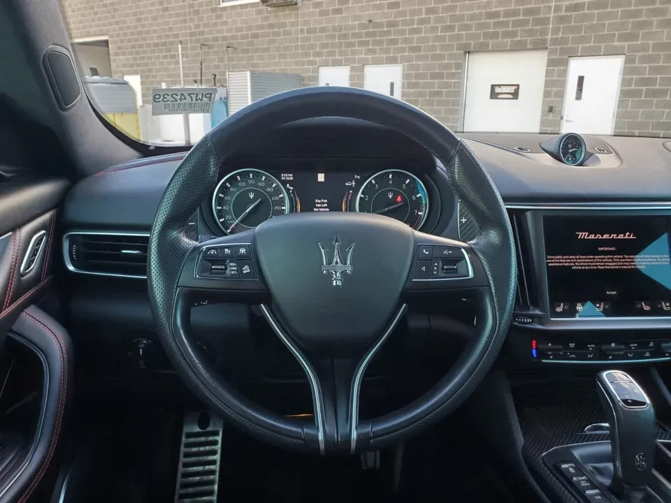 2021 Maserati Levante - Image 9 of 16