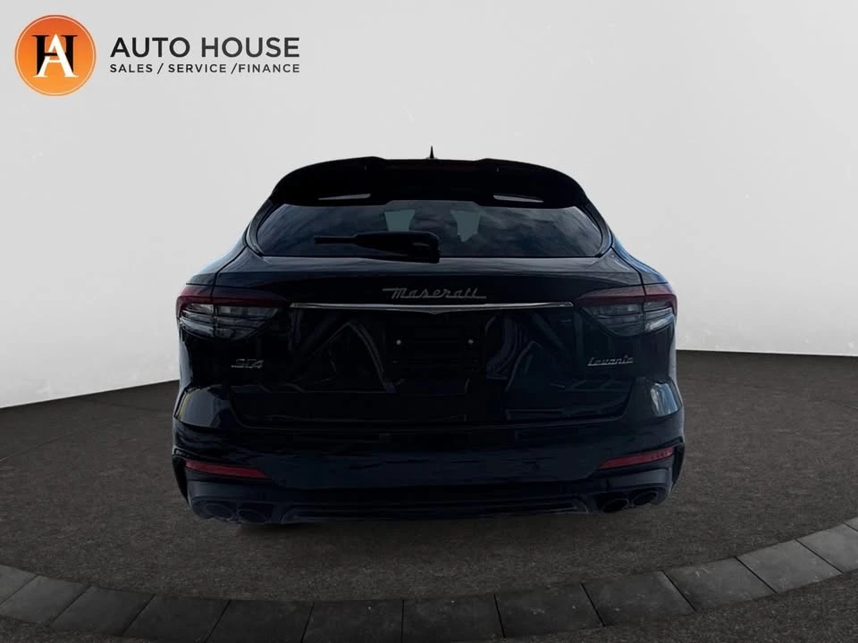 2021 Maserati Levante - Image 4 of 18