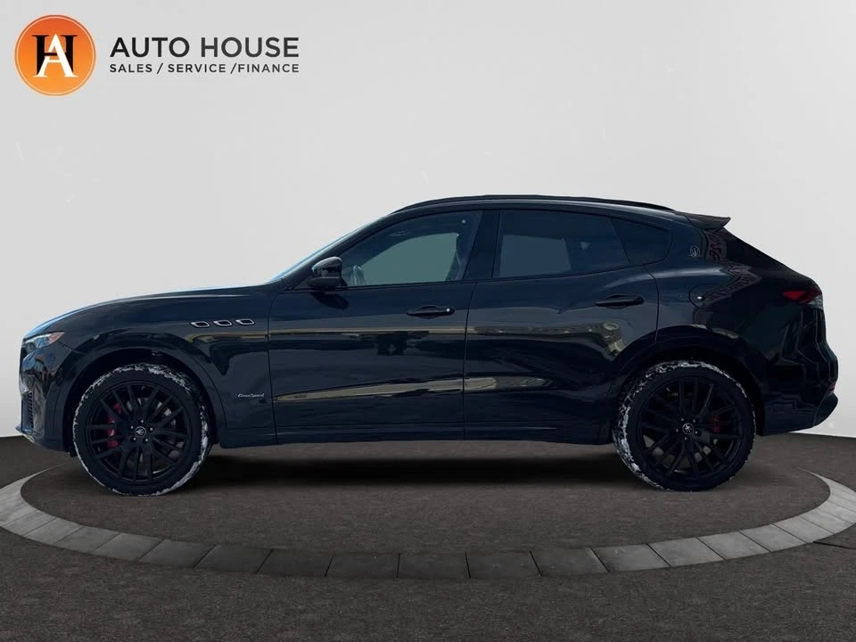 2021 Maserati Levante - Image 2 of 18