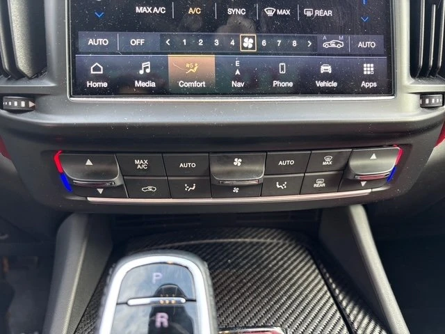 2021 Maserati Levante - Image 15 of 18