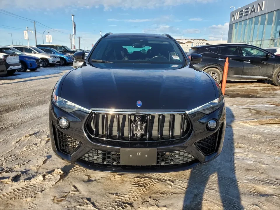 2021 Maserati Levante - Image 2 of 18