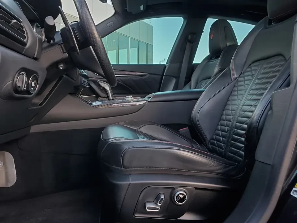 2021 Maserati Levante - Image 7 of 15