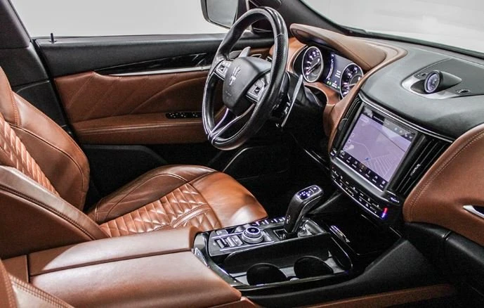 2021 Maserati Levante - Image 5 of 11