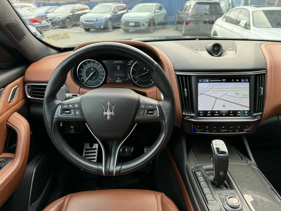 2021 Maserati Levante - Image 9 of 20