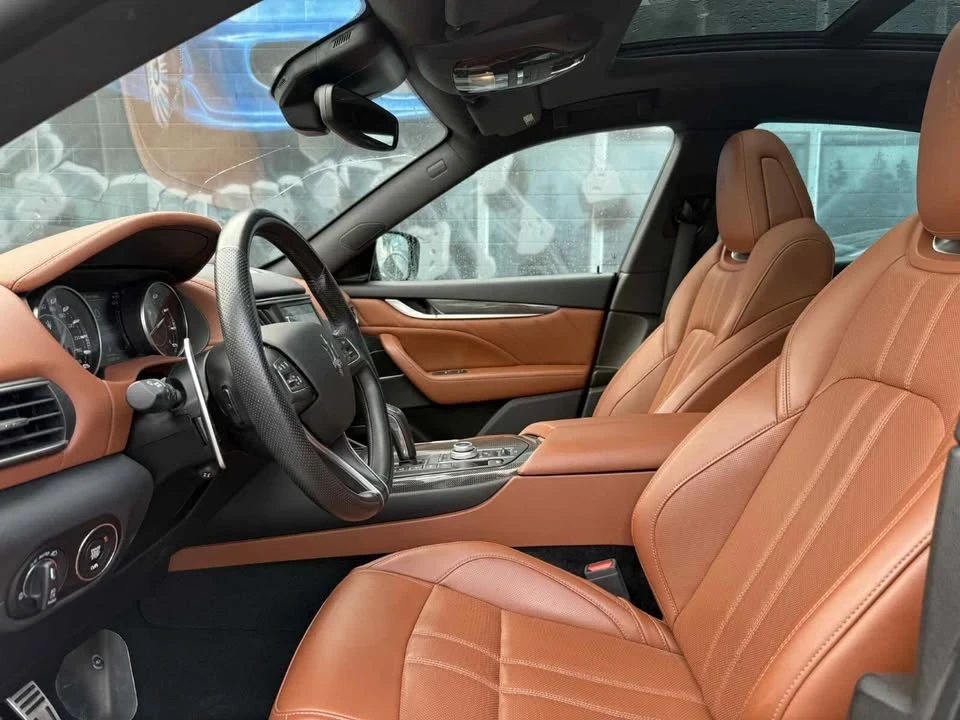 2021 Maserati Levante - Image 8 of 20