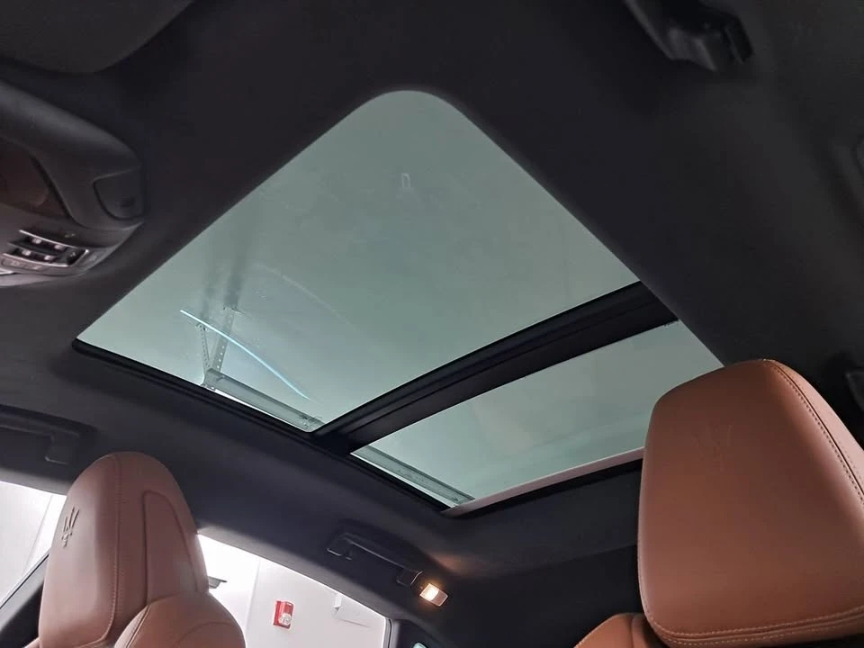 2021 Maserati Levante - Image 12 of 19