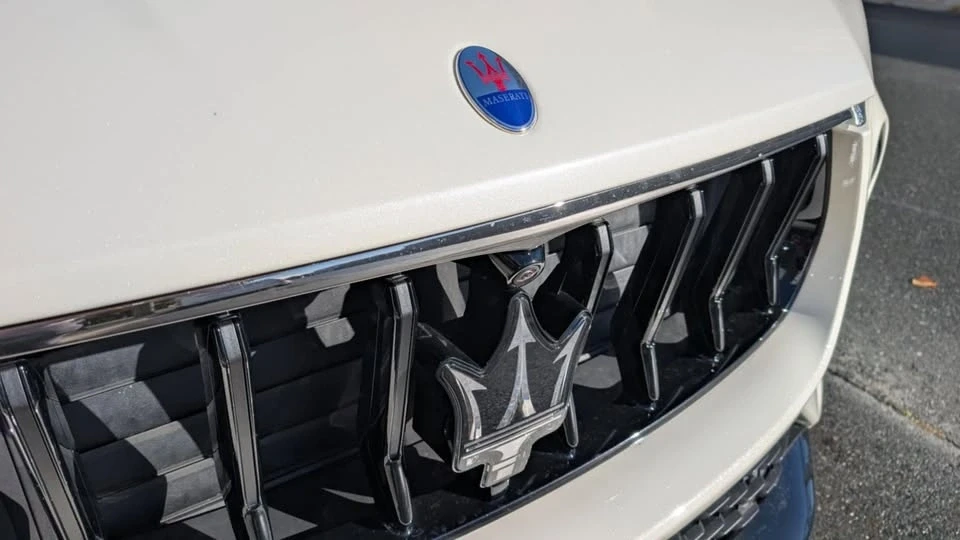 2021 Maserati Levante - Image 9 of 19