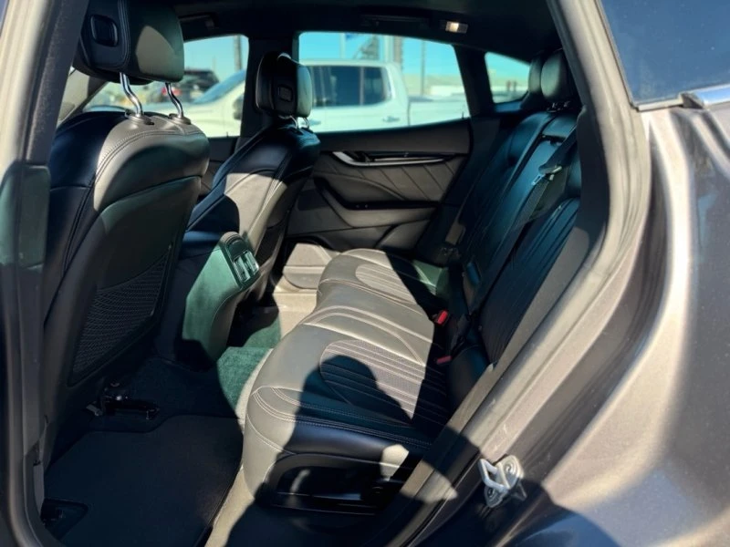 2021 Maserati Levante - Image 15 of 19