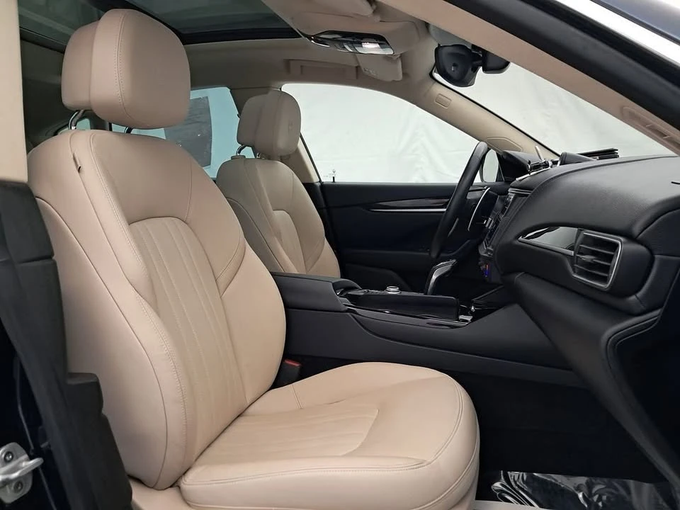 2021 Maserati Levante - Image 3 of 20