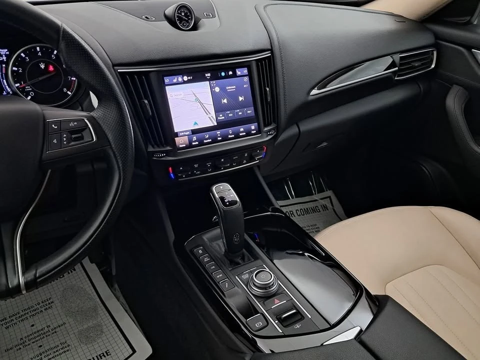 2021 Maserati Levante - Image 14 of 20