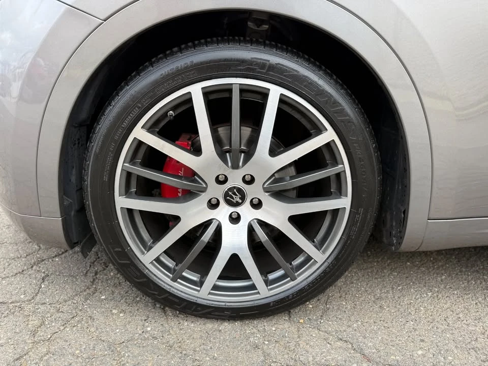 2021 Maserati Levante - Image 18 of 20
