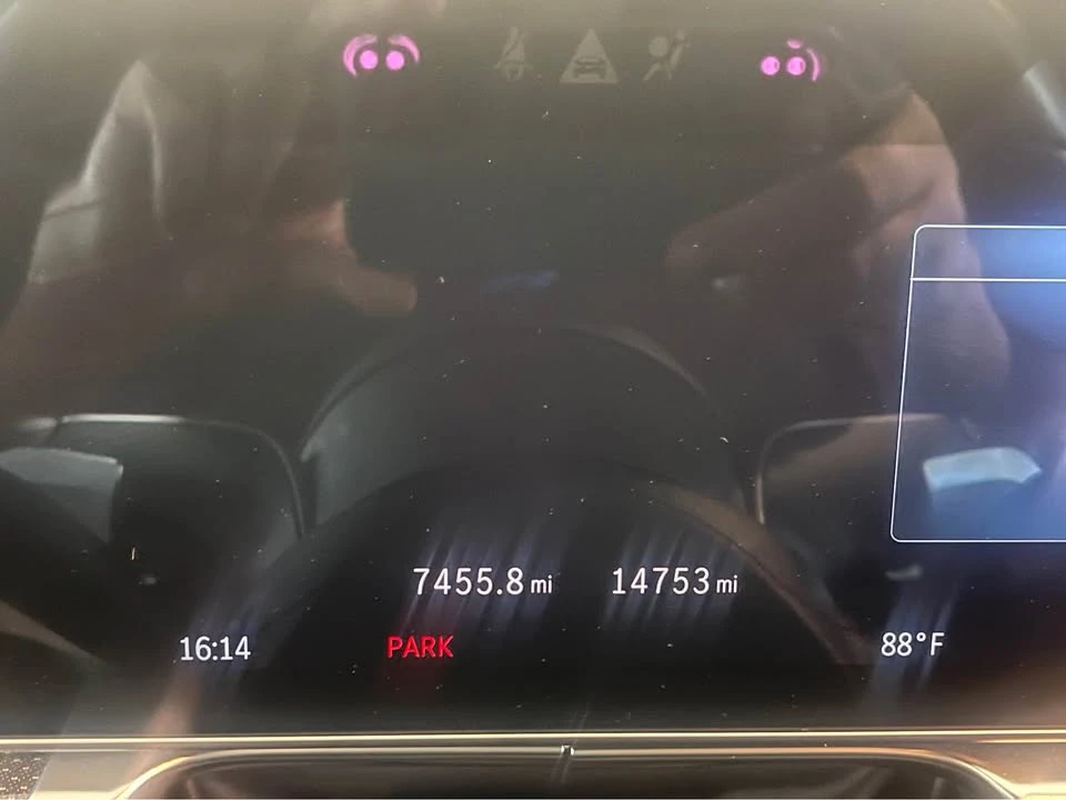 2021 Maybach - Image 10 of 15