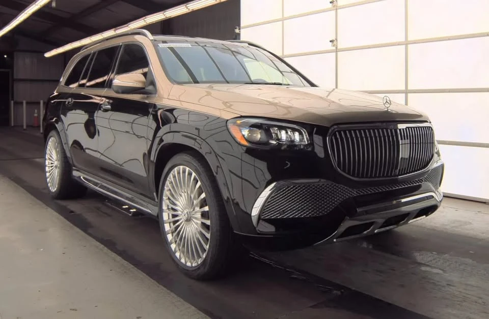 2021 Maybach - Image 4 of 14