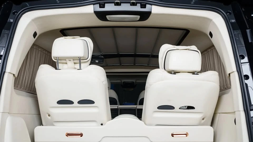 2021 Maybach - Image 19 of 19