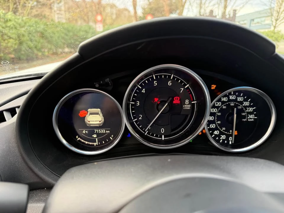 2021 Mazda ND MX-5 Miata - Image 9 of 11