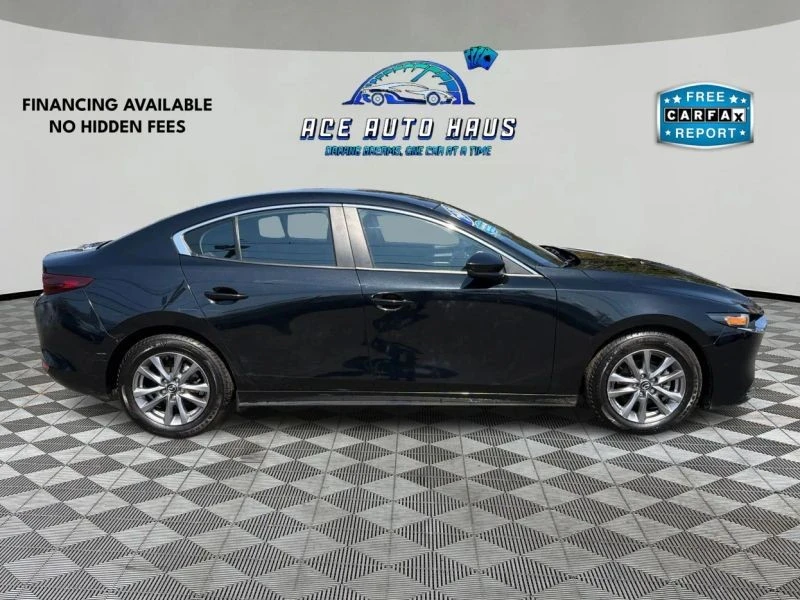 2021 Mazda Mazda 3 4th Gen - Image 8 of 12