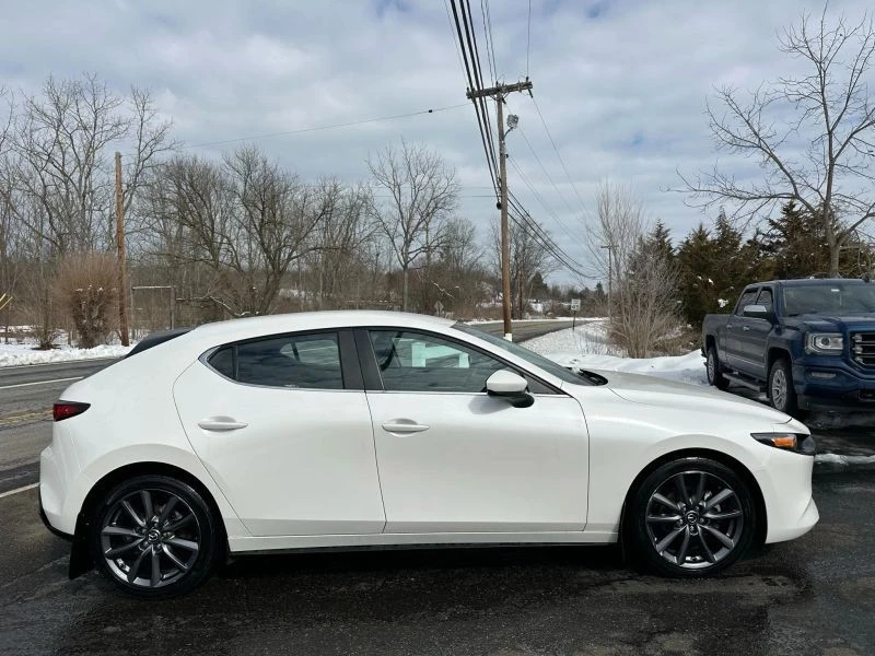 2021 Mazda Mazda 3 4th Gen - Image 8 of 12