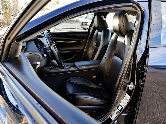 2021 Mazda Mazda 3 4th Gen - Image 5 of 8