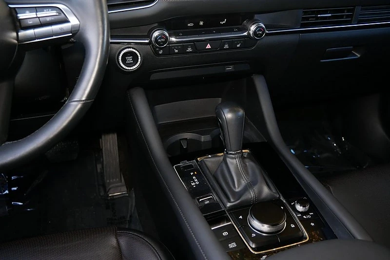 2021 Mazda Mazda 3 4th Gen - Image 10 of 13