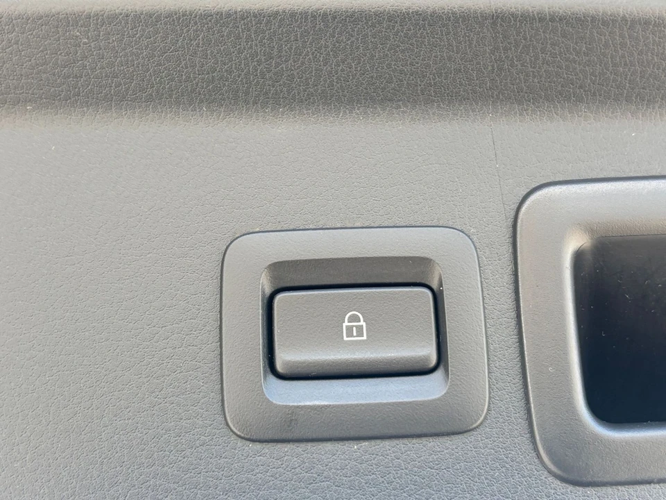 2021 Mazda CX-30 - Image 20 of 31