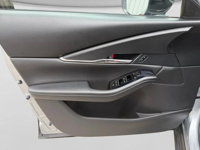 2021 Mazda CX-30 - Image 14 of 31