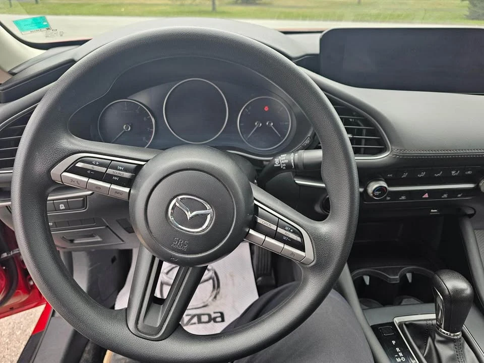 2021 Mazda Mazda 3 4th Gen - Image 9 of 15