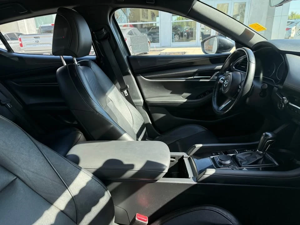 2021 Mazda Mazda 3 4th Gen - Image 4 of 8