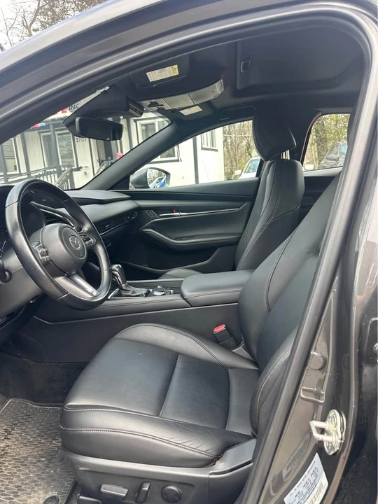 2021 Mazda Mazda 3 4th Gen - Image 8 of 9