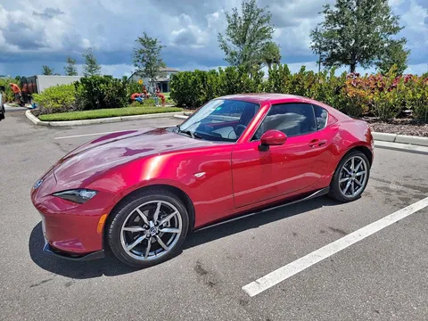 2021 Mazda MX-5 Miata RF Grand Touring Convertible 2D